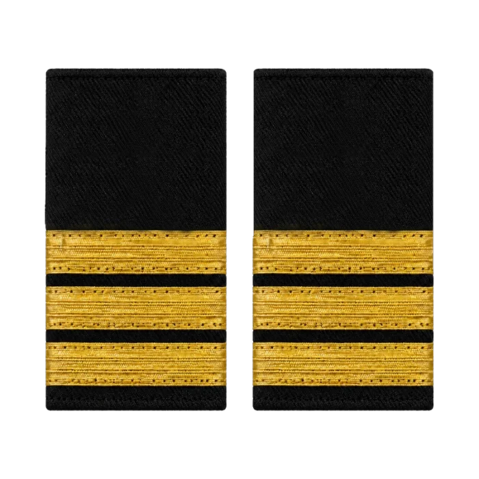 tres galones dorados